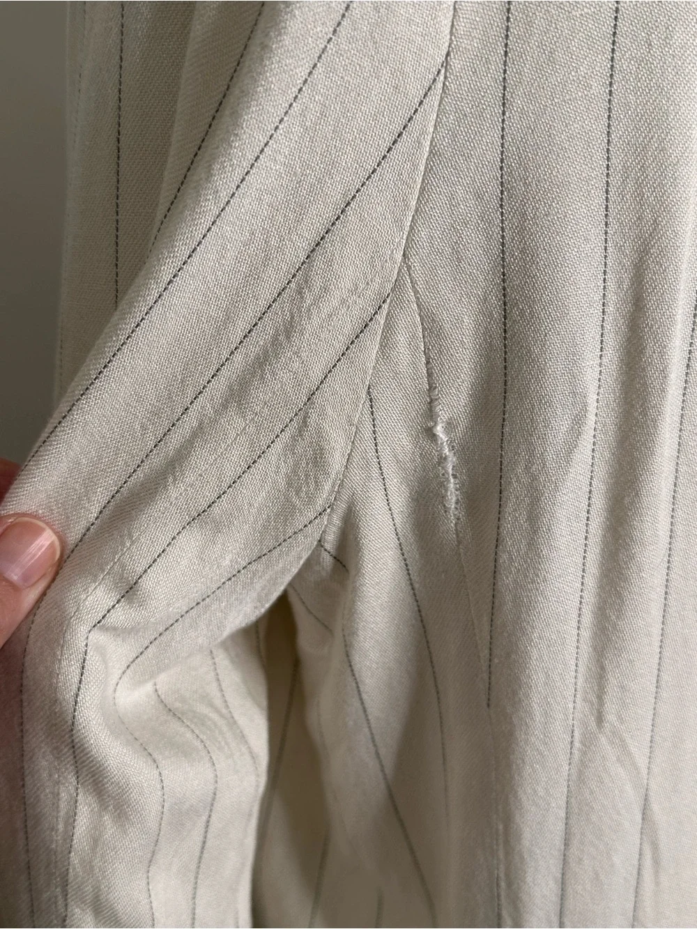 Free People Light Beige Linen blend pinstripe Blazer. Lagenlook. Relaxed fit. S